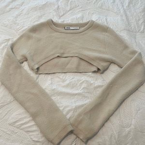 Zara Shrug